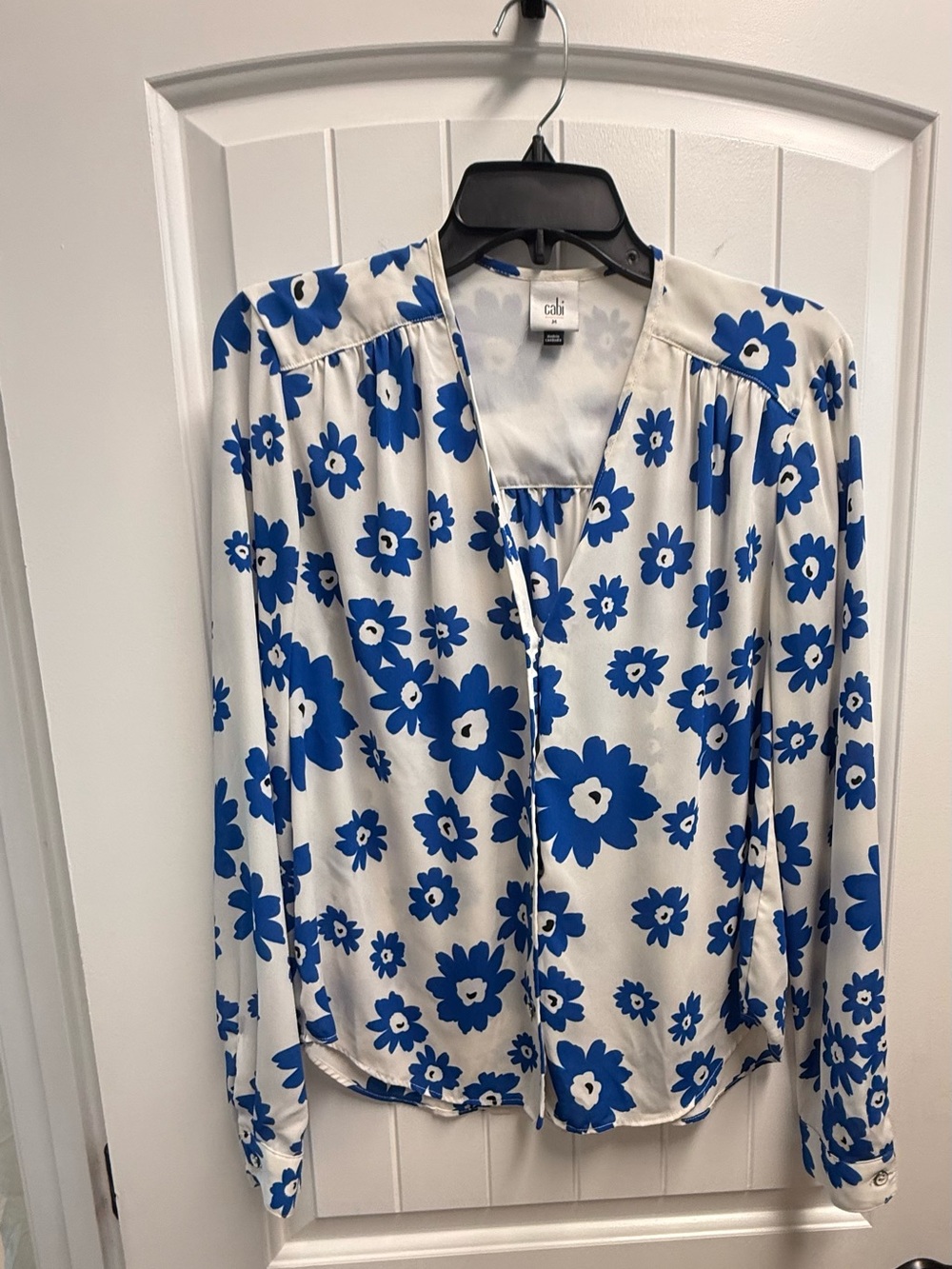 CAbi Long Sleeve V-Neck Button Up Floral Semi-Sheer Blouse Women's Size M